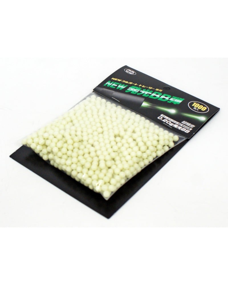 Πλάγια λήψη συσκευασίας με σφαιρίδια tracer Tokyo Marui 0.20g 6mm σε λευκό φόντο.
